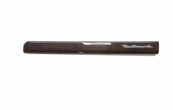 Maserati Quattroporte Panel trim 67302000