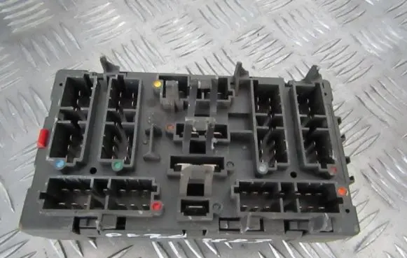 Peugeot 806 Fuse box set 9453478380