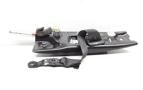 Volvo S80 Front seatbelt 30734846