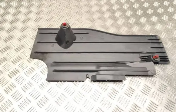 Ford Focus Rear underbody cover/under tray AV61R11778A