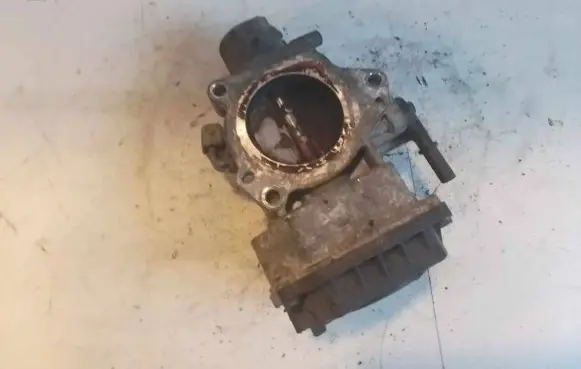 Citroen C5 Throttle valve 9652682880