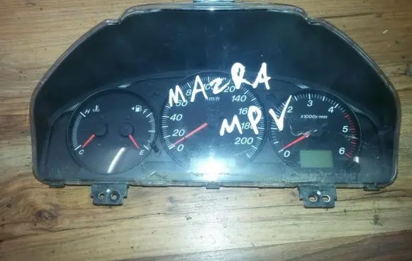 Mazda MPV Speedometer (instrument cluster) ld6355430
