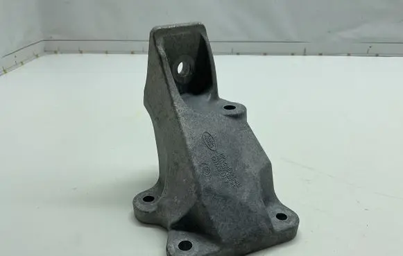 Land Rover Discovery 5 Engine mounting bracket HPLA-6061-AB