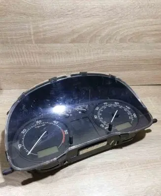 Skoda Octavia Mk1 (1U) Speedometer (instrument cluster) 1U0920911F