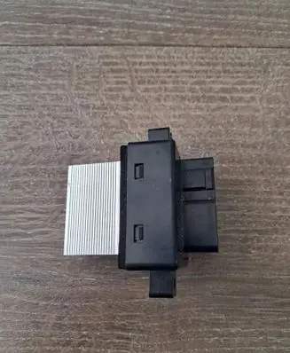 Ford Puma Heater blower motor/fan resistor MB3B19E624BA