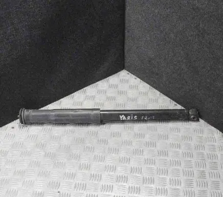 Toyota Yaris Rear shock absorber/damper 485300D450