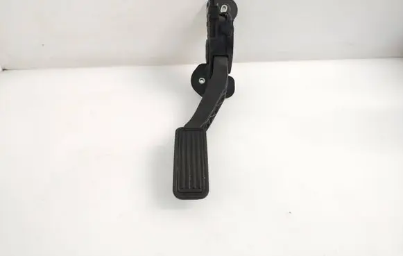 Mazda 6 Accelerator throttle pedal GS1D41600 9M819735AC 6PV93337000
