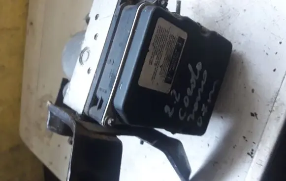 Toyota Corolla Verso E121 ABS Pump 0265225222