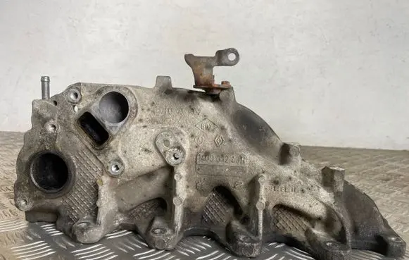 Opel Vivaro Intake manifold 140031243R