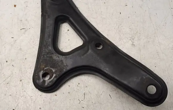 Toyota Corolla Verso AR10 Engine mounting bracket 5225702020