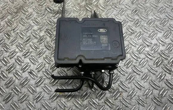 Ford Focus ABS Pump BV612C405