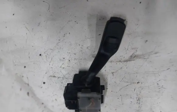Ford Focus Wiper control stalk 17D346A