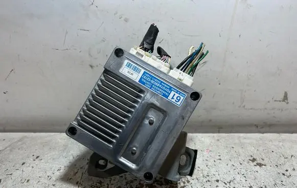 Toyota Yaris Gearbox control unit/module 8953052161 32481111661