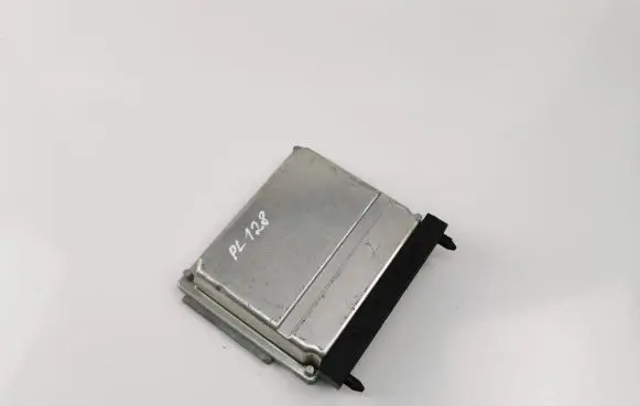 Volvo V70 Engine control unit/module 09470429B