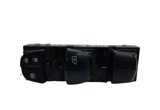 Nissan Juke I F15 Electric window control switch 254011KK5E
