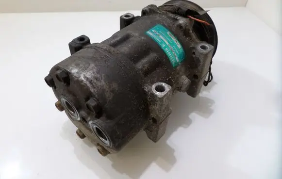 Renault Espace III Air conditioning (A/C) compressor (pump) 7700111289 8074A