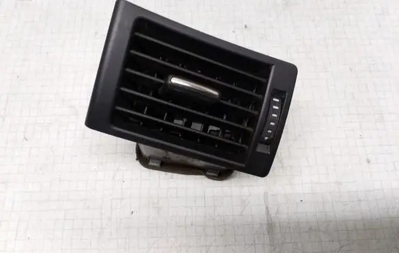 Audi A4 S4 B7 8E 8H Dashboard side air vent grill/cover trim 8E0820902F