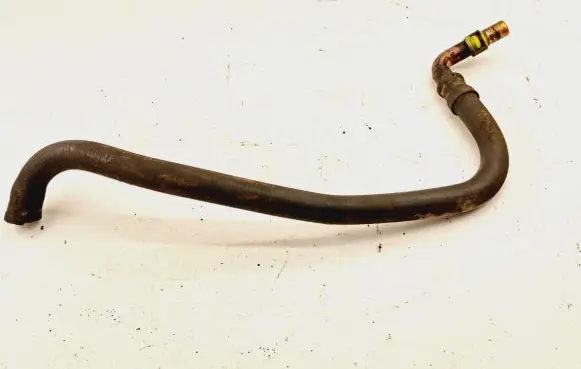 Volvo S70 V70 V70 XC Engine coolant pipe/hose 9186852