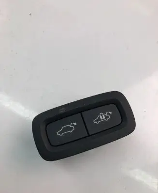 Volvo XC60 Other switches/knobs/shifts 31674801