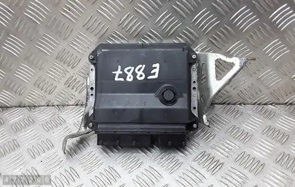 Toyota Auris 150 Engine control unit/module 8966102s20