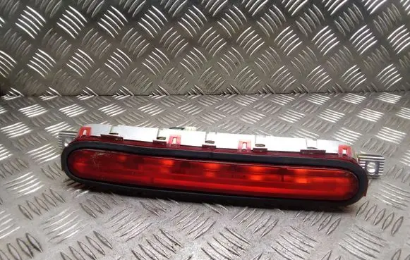Toyota Corolla Verso AR10 Third/center stoplight 815700F011