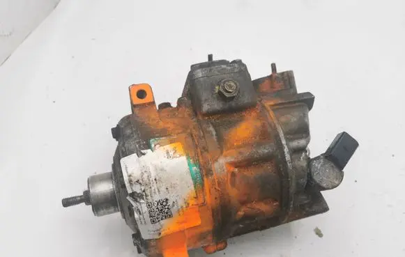 Volkswagen Golf Plus Air conditioning (A/C) compressor (pump) 02916303563 1K0820808Q
