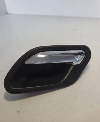 BMW 5 E60 E61 Front door interior handle 7032925