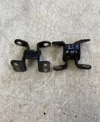 Toyota Land Cruiser (J120) Tailgate/trunk/boot hinge