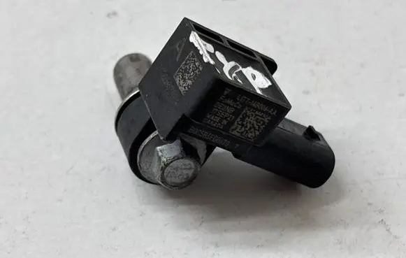 Ford Explorer VI Airbag deployment crash/impact sensor L1TT14B006AA B0C5B5FD0670 17SER21