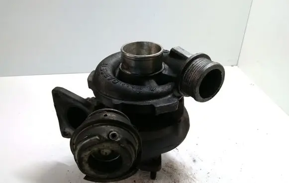 Volvo S60 Turbo 3653146