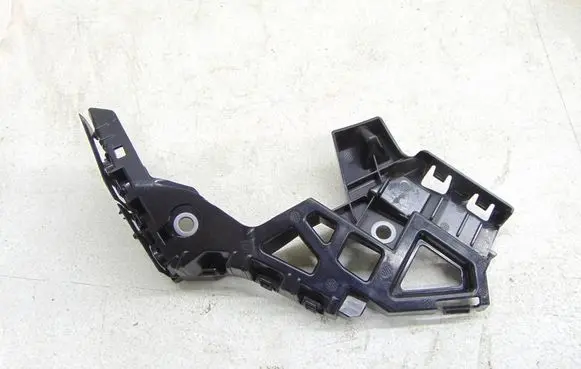 Volkswagen Golf VIII Front bumper mounting bracket 5H0807049D