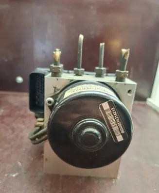 Volvo S60 ABS Pump 8619537 10020403314 115711
