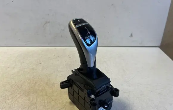 BMW X6 F16 Gear shifter/selector 6832388 34586504