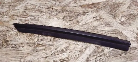 Lexus SC 430 Rear side glass trim 