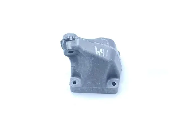 Mercedes-Benz ML W164 Engine mounting bracket A6422230204