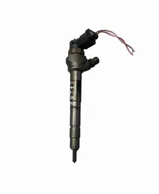 Audi A6 C7 Fuel injector 03L130277J