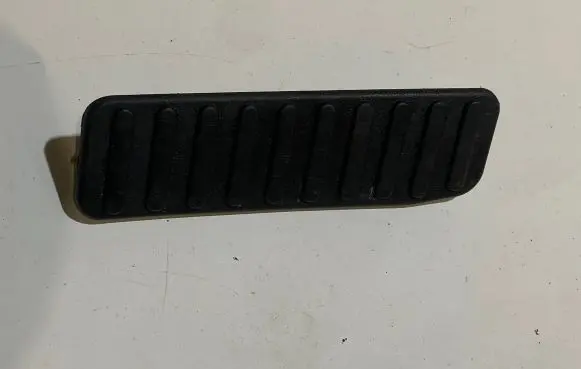 Ford Mustang VI Foot rest pad/dead pedal GR3B6312020A
