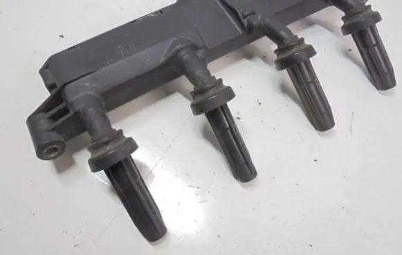 Citroen C3 High voltage ignition coil 9654814480