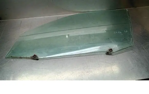 BMW 3 E36 Front door window glass four-door