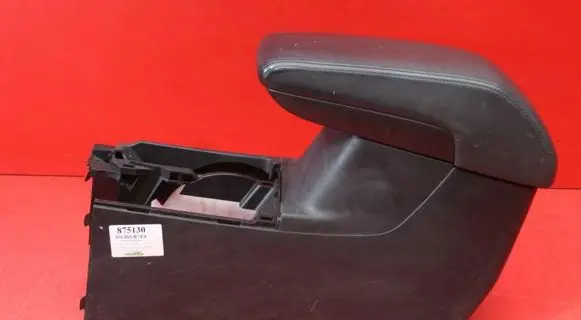 Mitsubishi Outlander Center console MR979976