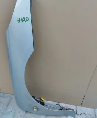 Peugeot 407 Fender BLOTNIKPRAWY407