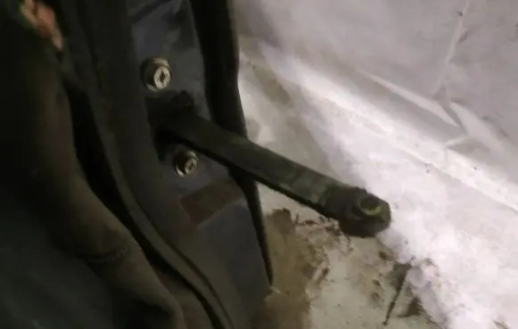 Ford Maverick Front door check strap stopper 