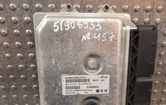 Fiat Doblo Engine control unit/module S25053457 51908953 BC.0107961.B