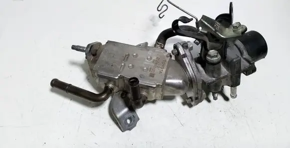 Toyota Yaris EGR valve cooler 2205000020
