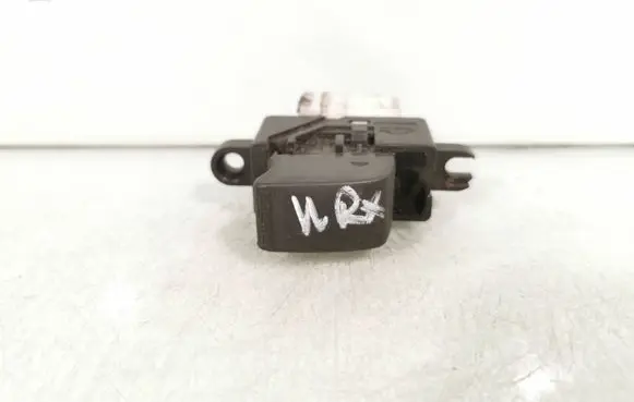Subaru Impreza II Electric window control switch