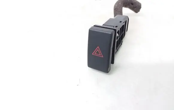 Toyota Avensis T250 Hazard light switch 157963 TR9503