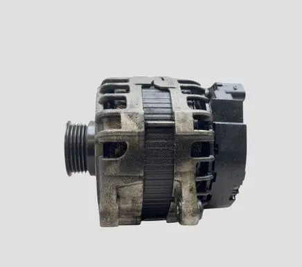 Mercedes-Benz Sprinter W906 Generator/alternator A6519065400 8Q230A