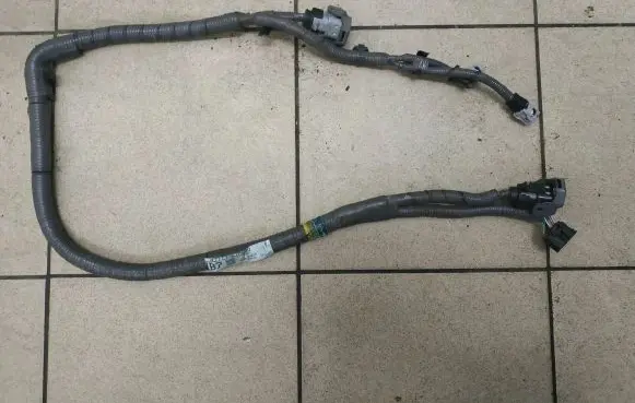 Engine installation wiring loom