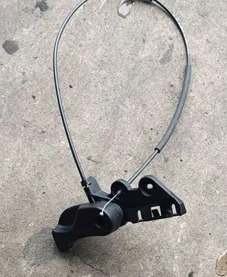 BMW 4 F32 F33 Engine bonnet (hood) release handle 7221914