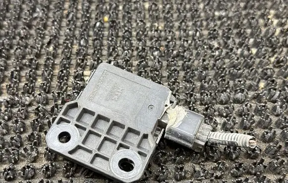 Sensor